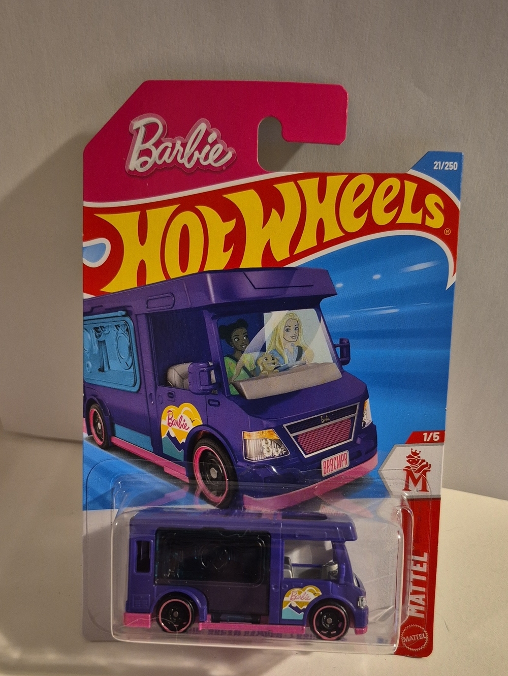 d12 Hot Wheels  Barbie Dream Camper shipping protector